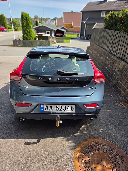 Volvo V40 7 of 13