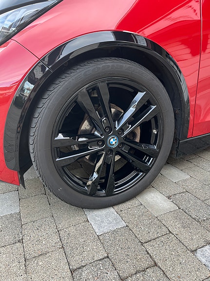BMW i3s 4 of 5