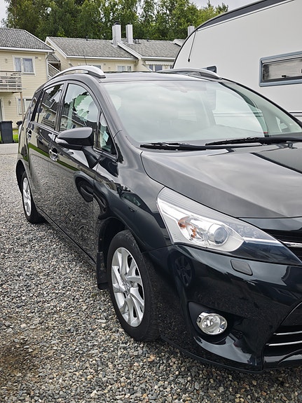 Toyota Verso 5 of 5
