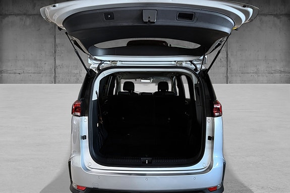Maxus Euniq 5 11 of 21