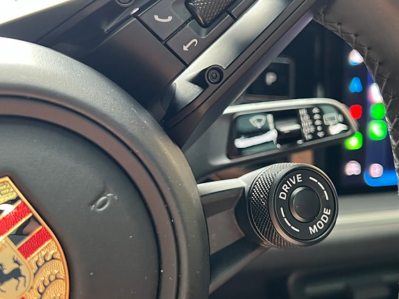 Porsche Cayenne 30 of 30