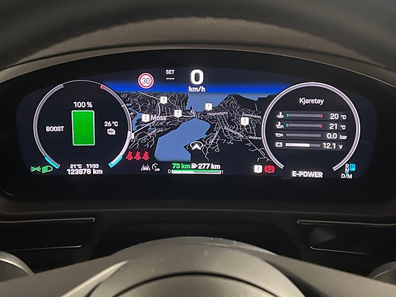Porsche Cayenne 27 of 30