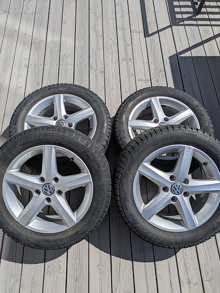 Volkswagen e-Golf VII 13 of 30