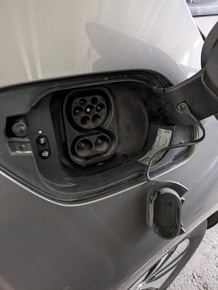 Volkswagen e-Golf VII 24 of 30