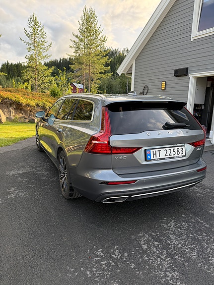 Volvo V60 5 of 5