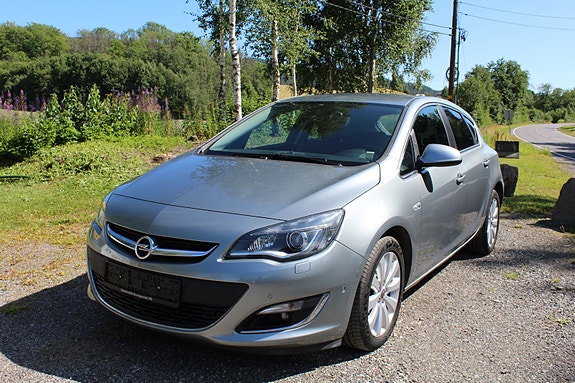 Opel Astra 2 of 5