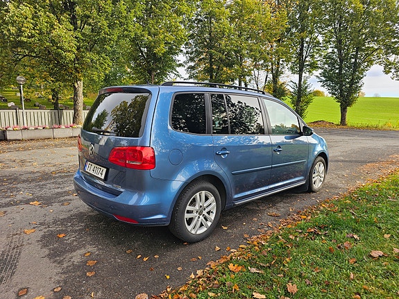Volkswagen Touran 11 of 18