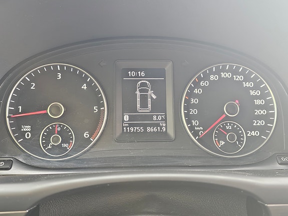 Volkswagen Touran 13 of 18