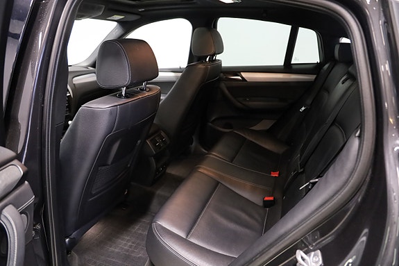 BMW X4 12 of 13