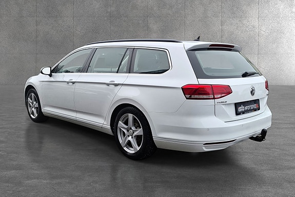 Volkswagen Passat 5 of 5