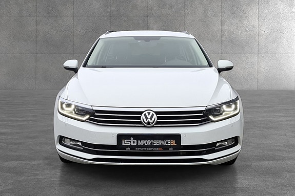 Volkswagen Passat 8 of 25