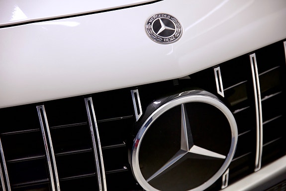 Mercedes-Benz SL500 11 of 21