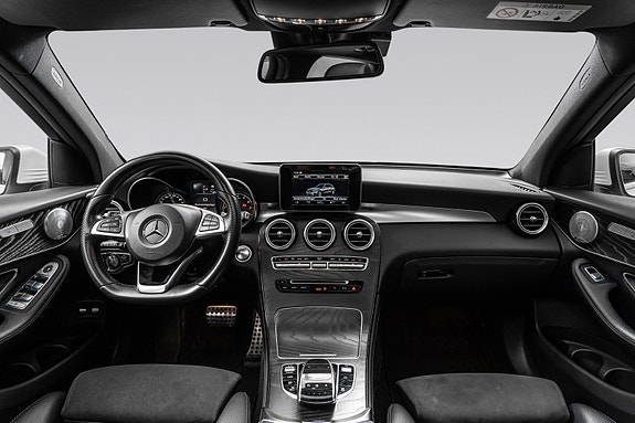 Mercedes-Benz GLC350 e 20 of 30