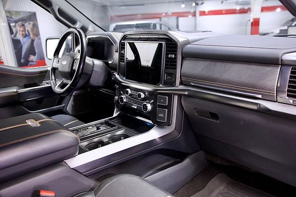 Ford F-150 14 of 30