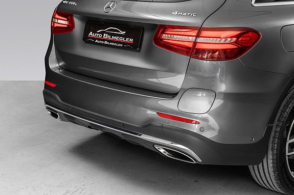 Mercedes-Benz GLC350 e 9 of 30