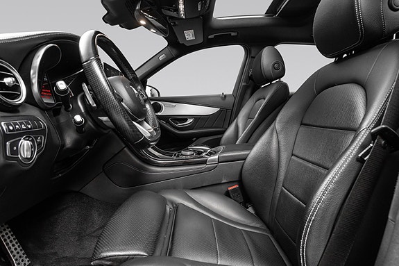 Mercedes-Benz GLC350 e 17 of 30