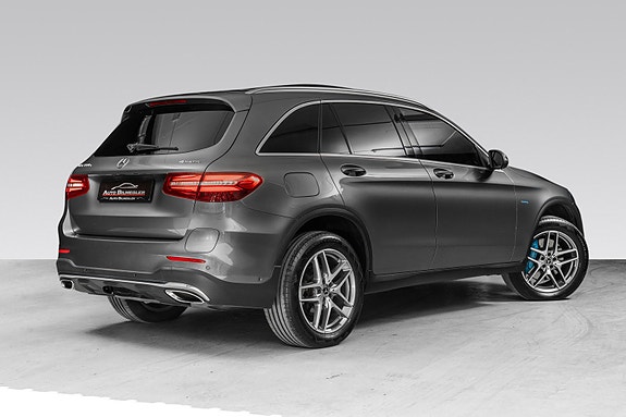Mercedes-Benz GLC350 e 2 of 30