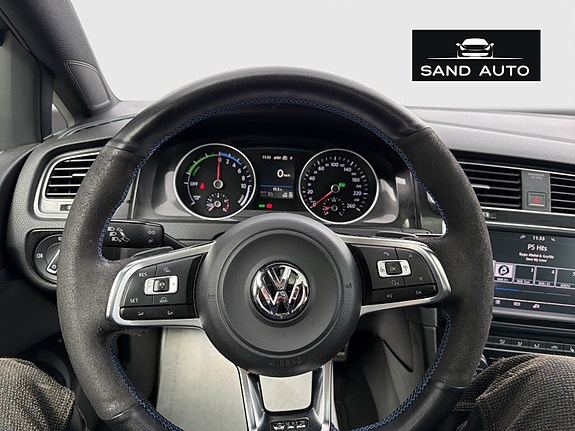 Volkswagen Golf II 21 of 30