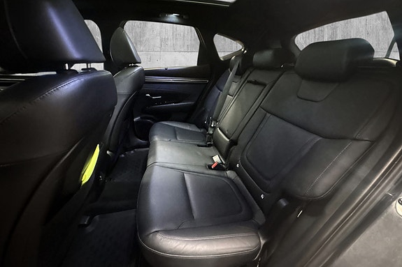 Hyundai Tucson 11 of 19