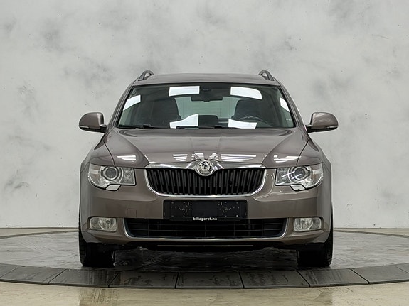 Skoda Superb 3 of 5