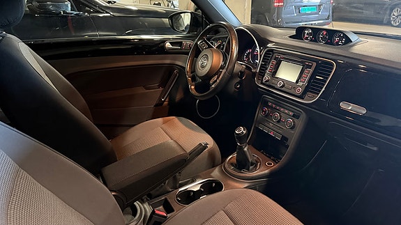 Volkswagen Beetle 11 of 29
