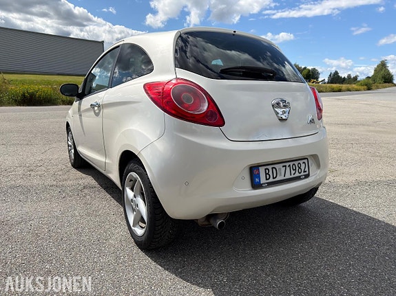 Ford Ka 9 of 21