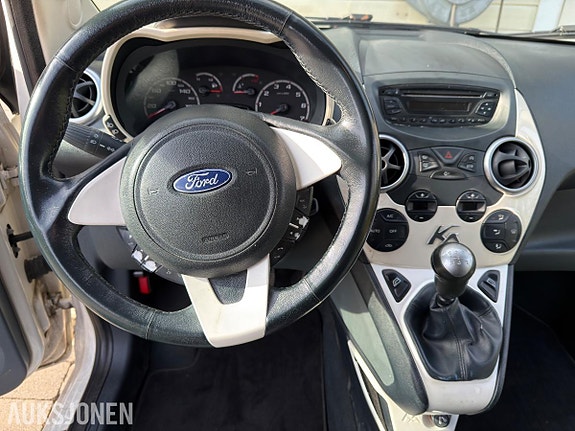 Ford Ka 13 of 21