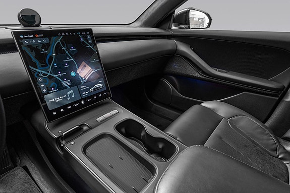 NIO ET5 23 of 30