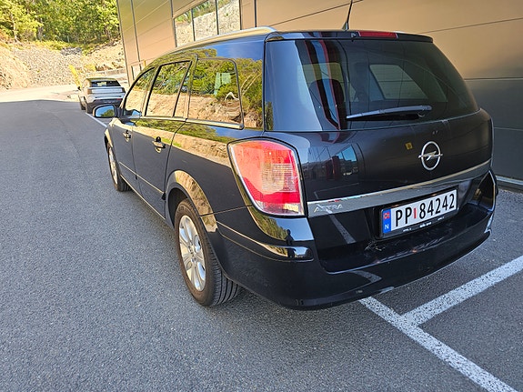 Opel Astra 5 of 5