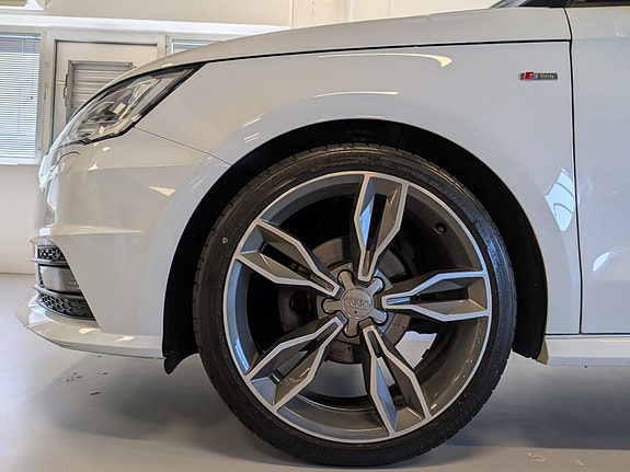 Audi A1 5 of 30