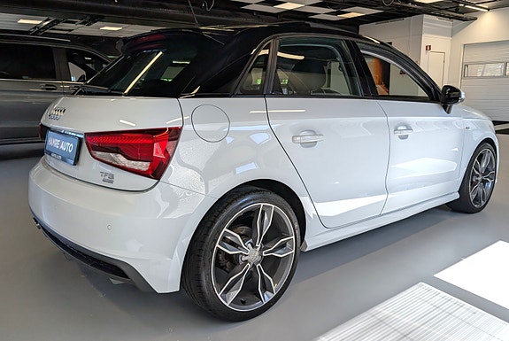 Audi A1 11 of 30