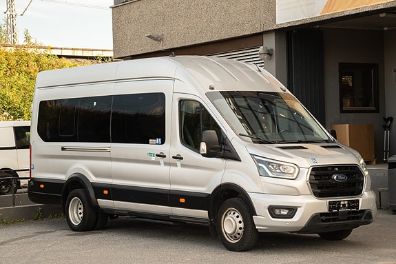 Ford Transit 2 of 5