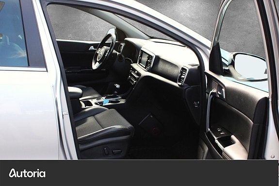 Kia Sportage 23 of 26