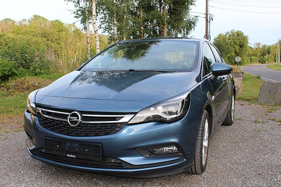 Opel Astra 2 of 5