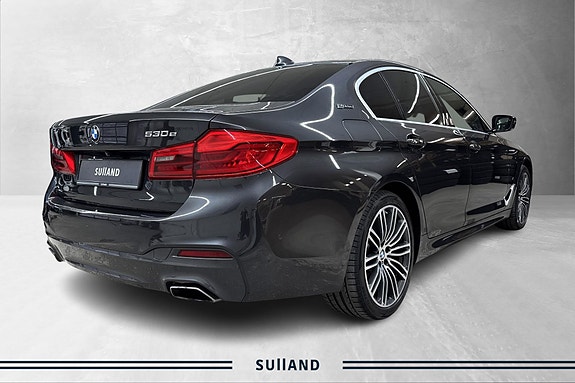 BMW 530e 5 of 5