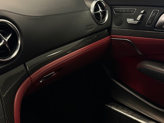 Mercedes-Benz SL500 23 of 30