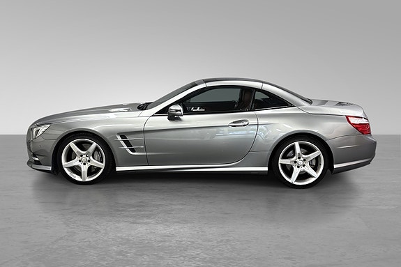 Mercedes-Benz SL500 10 of 30