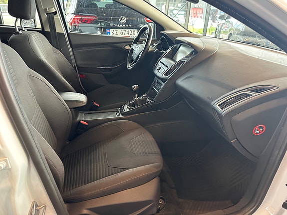 Ford Focus 11 of 20