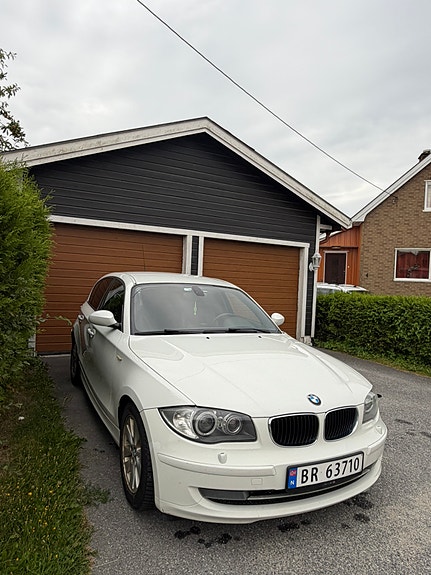 BMW 116i 10 of 15