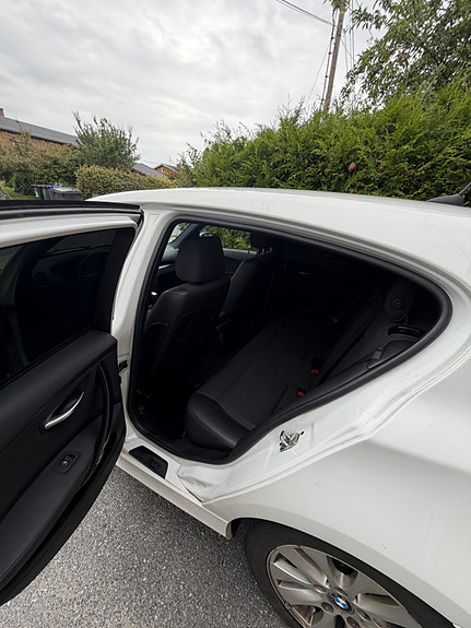 BMW 116i 12 of 15