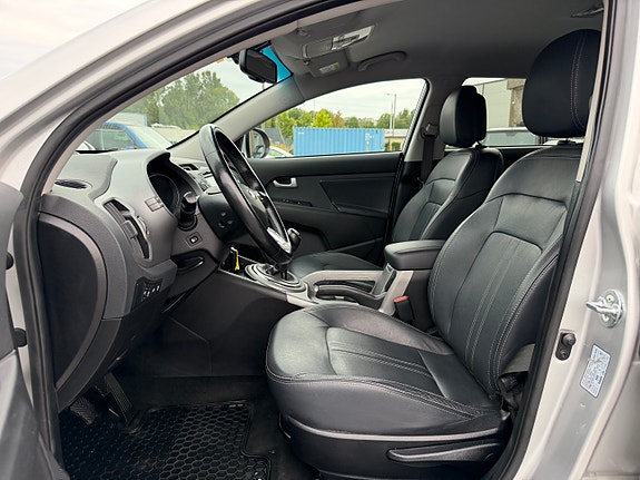 Kia Sportage 12 of 19