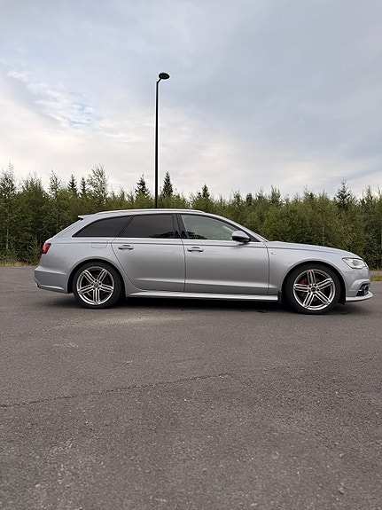 Audi A6 4 of 5