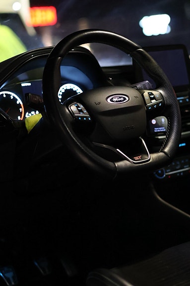 Ford Fiesta 4 of 5