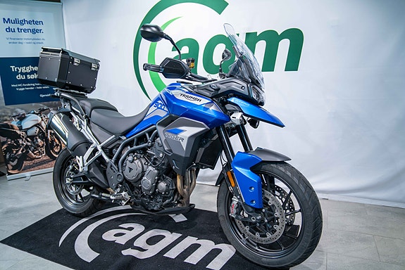 Triumph Tiger 900 GT 2 of 5