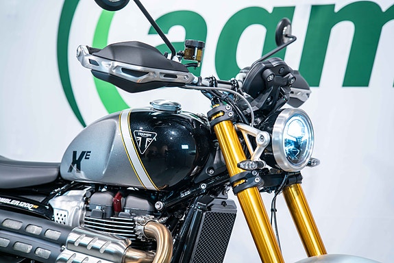 Triumph Scrambler 1200 XE - Sola skinner, og vi har sykkel klar til deg! 3 of 5