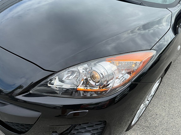 Mazda 3 15 of 25