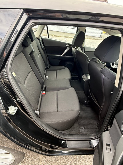 Mazda 3 7 of 25