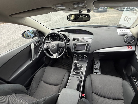 Mazda 3 9 of 25