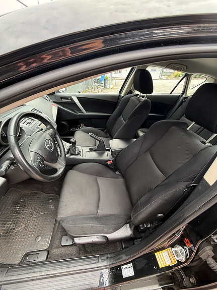 Mazda 3 24 of 25