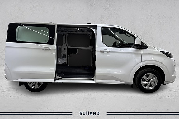 Ford E-Transit Custom 320L 4 of 5